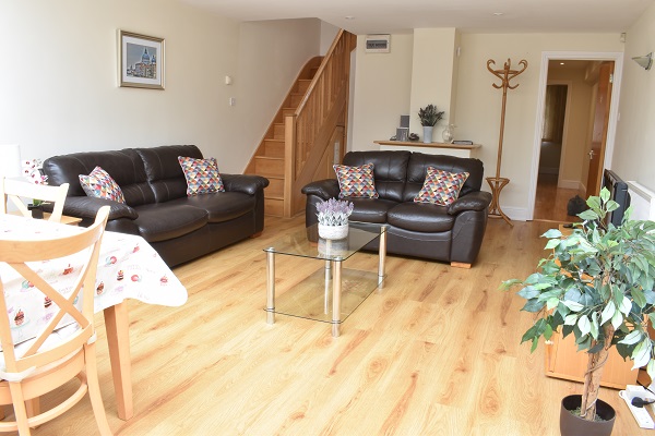 Cambridge Road Living Room